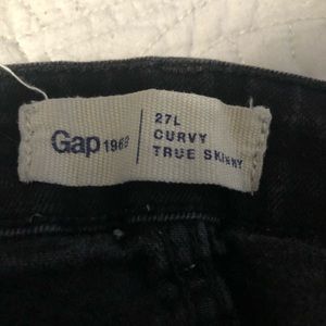 Black GAP jeans
